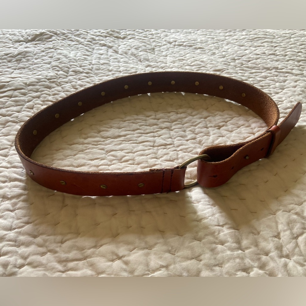 Brown Leather Belt with Gold Buckle - Picture 2 of 4